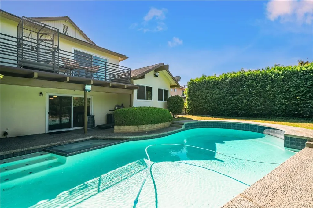 6157 Carpintero Avenue, Lakewood, California 90713 home-pic-33